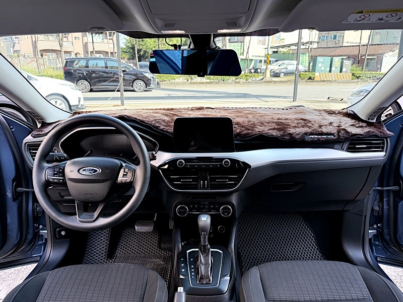 2019 Ford Focus-GF 藍 中古車實車細節 13｜百度汽車