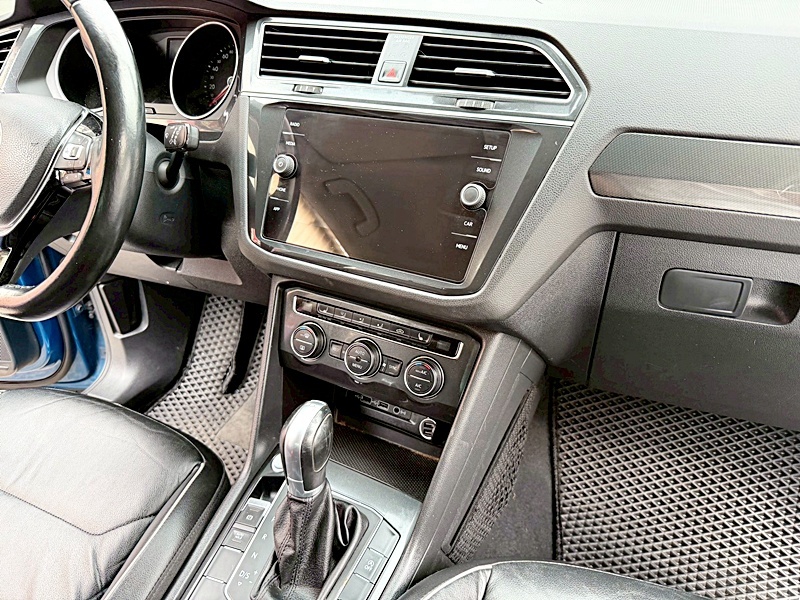 2017 Volkswagen Tiguan 藍 中古車實車細節 10｜百度汽車