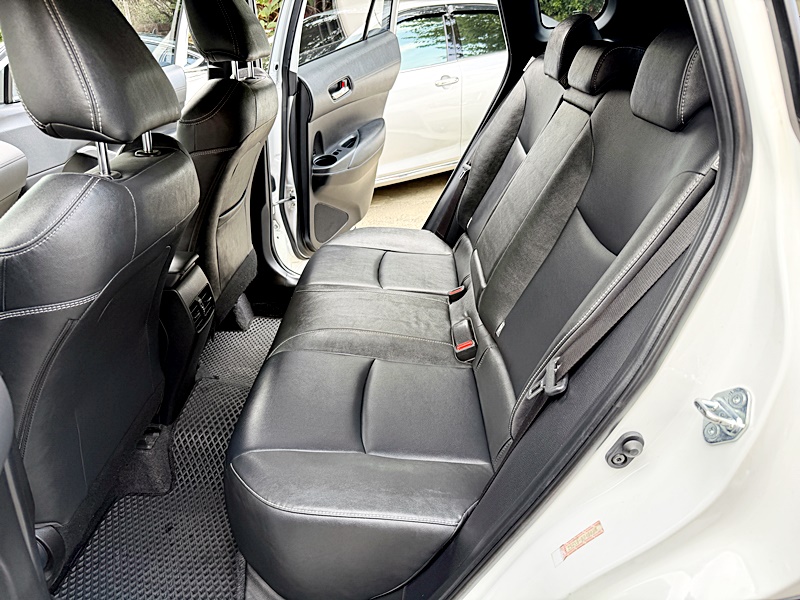 2022 Toyota Corolla Cross 白 中古車實車細節 6｜百度汽車