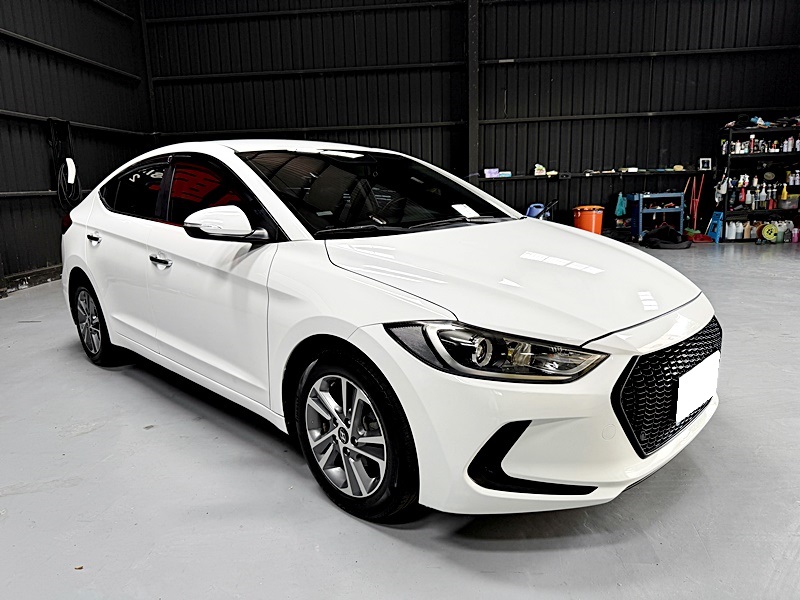 2017 Hyundai Elantra 白 中古車實車細節 3｜百度汽車