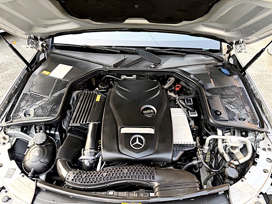 2016 BENZ C180 銀 中古車實車細節 16｜百度汽車