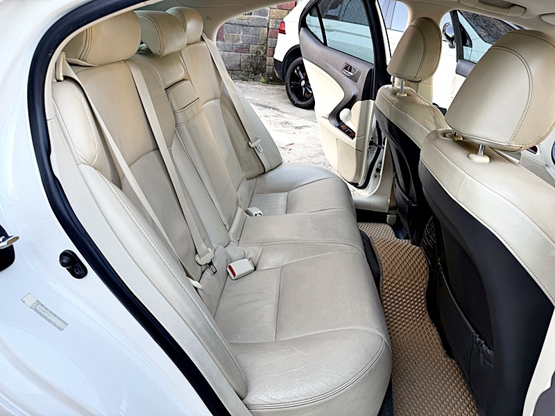 2010 Lexus is250 白 中古車實車細節 8｜百度汽車