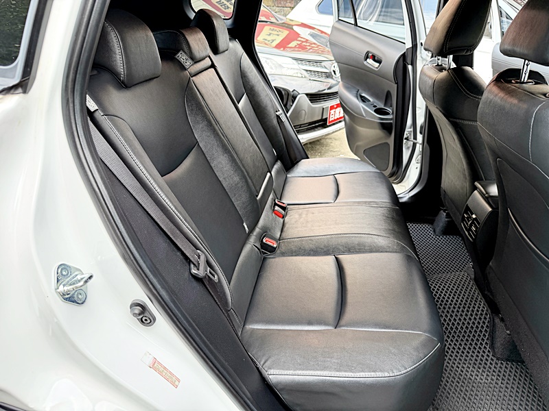 2022 Toyota Corolla Cross 白 中古車實車細節 8｜百度汽車