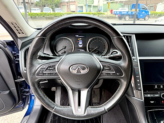 2018 INFINITI Q50 藍 中古車實車細節 9｜百度汽車