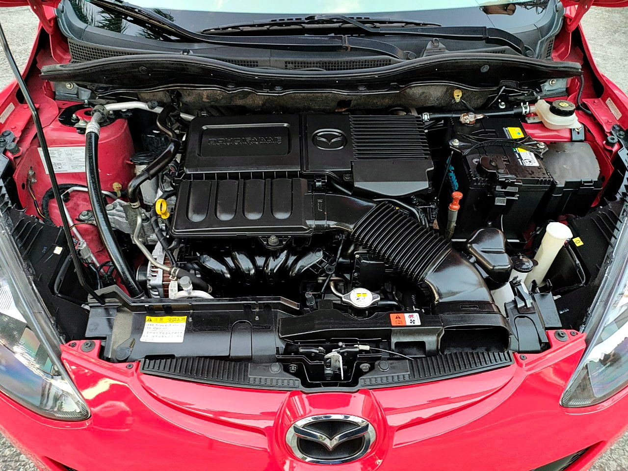 2014 MAZDA MAZDA2 紅 中古車實車細節 14｜百度汽車