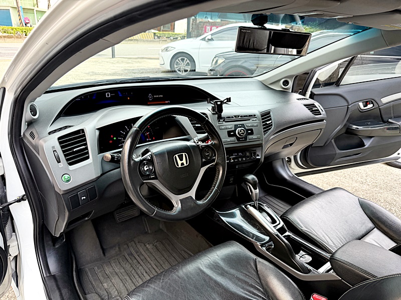 2012 Honda Civic K14 白 中古車實車細節 5｜百度汽車