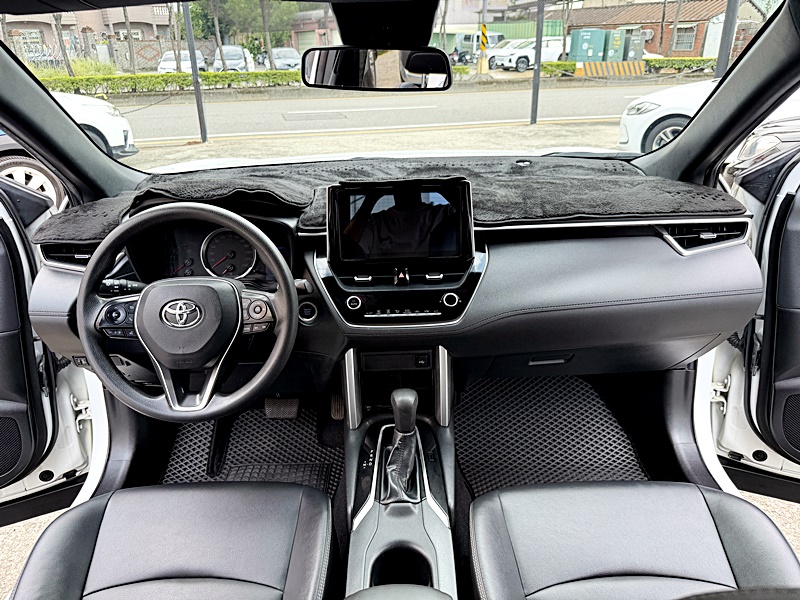 2022 Toyota Corolla Cross 白 中古車實車細節 12｜百度汽車