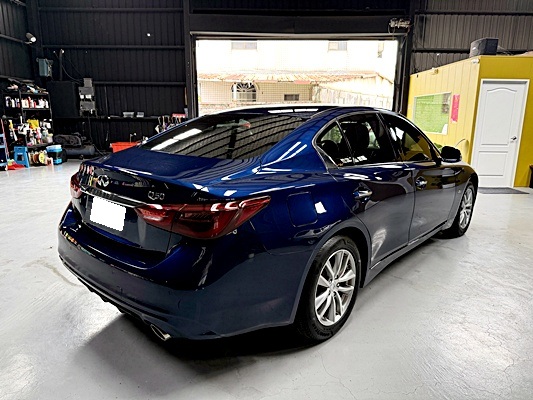 2018 INFINITI Q50 藍 中古車實車細節 4｜百度汽車