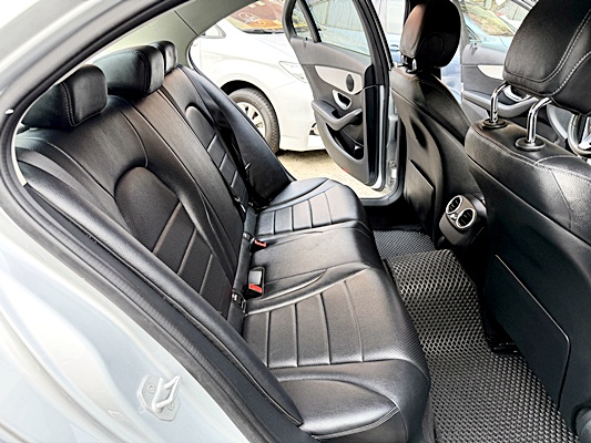 2016 BENZ C180 銀 中古車實車細節 8｜百度汽車