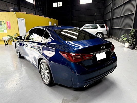 2018 INFINITI Q50 藍 中古車實車細節 2｜百度汽車