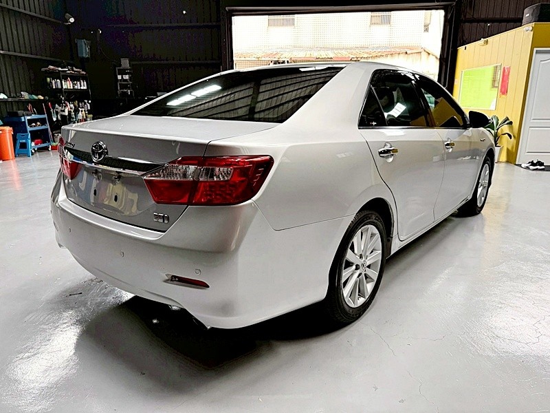 2013 Toyota Camry 銀 中古車實車細節 4｜百度汽車