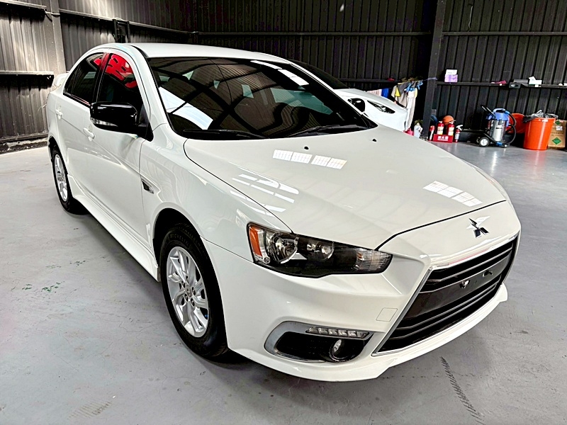 2015 MITSUBISHI LANCER IO 白 中古車實車細節 3｜百度汽車